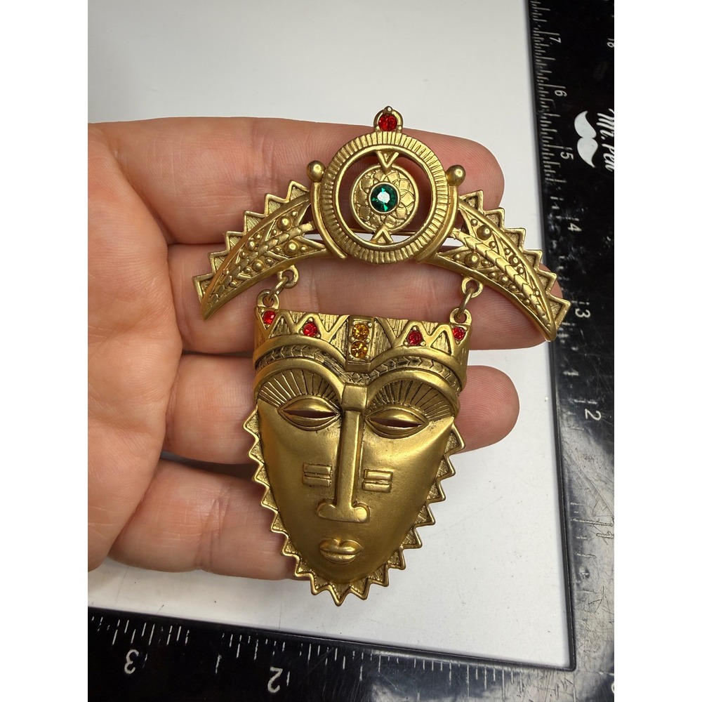 Avon African Mask Brooch Gold Tone Tribal Articulated Rhinestone Pin Vintage